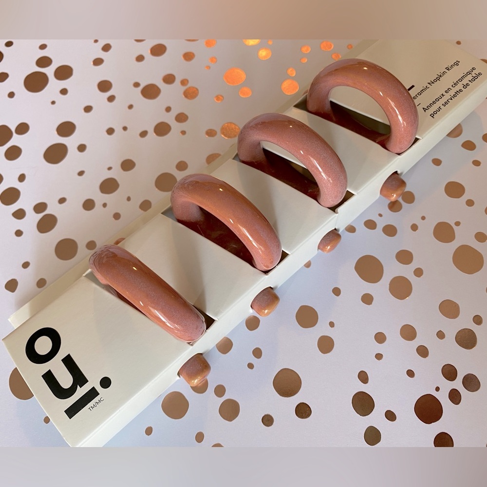 Oui Stoneware Napkin Rings - Modern Loop in Café Crème - Napkin Rings